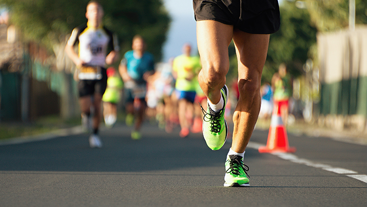 Marathon,Running,In,The,Light,Of,Evening